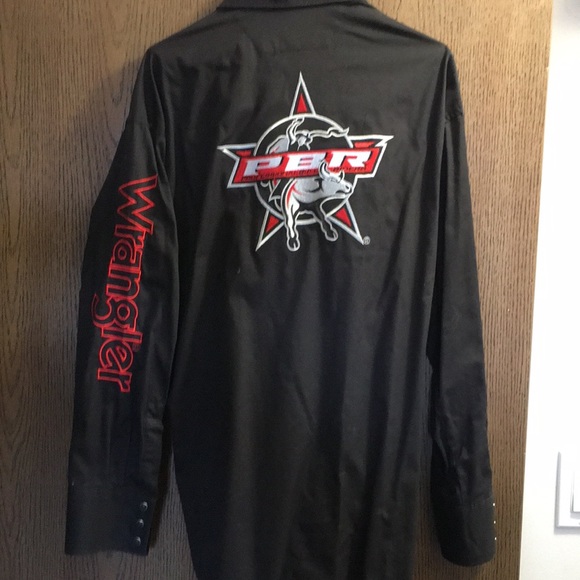 Shirt - Picture 2 of 2